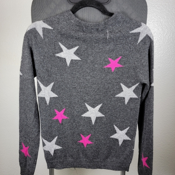 Philosophy 100% Cashmere Gray Sweater with Pink and White Stars - Picture 2 of 8